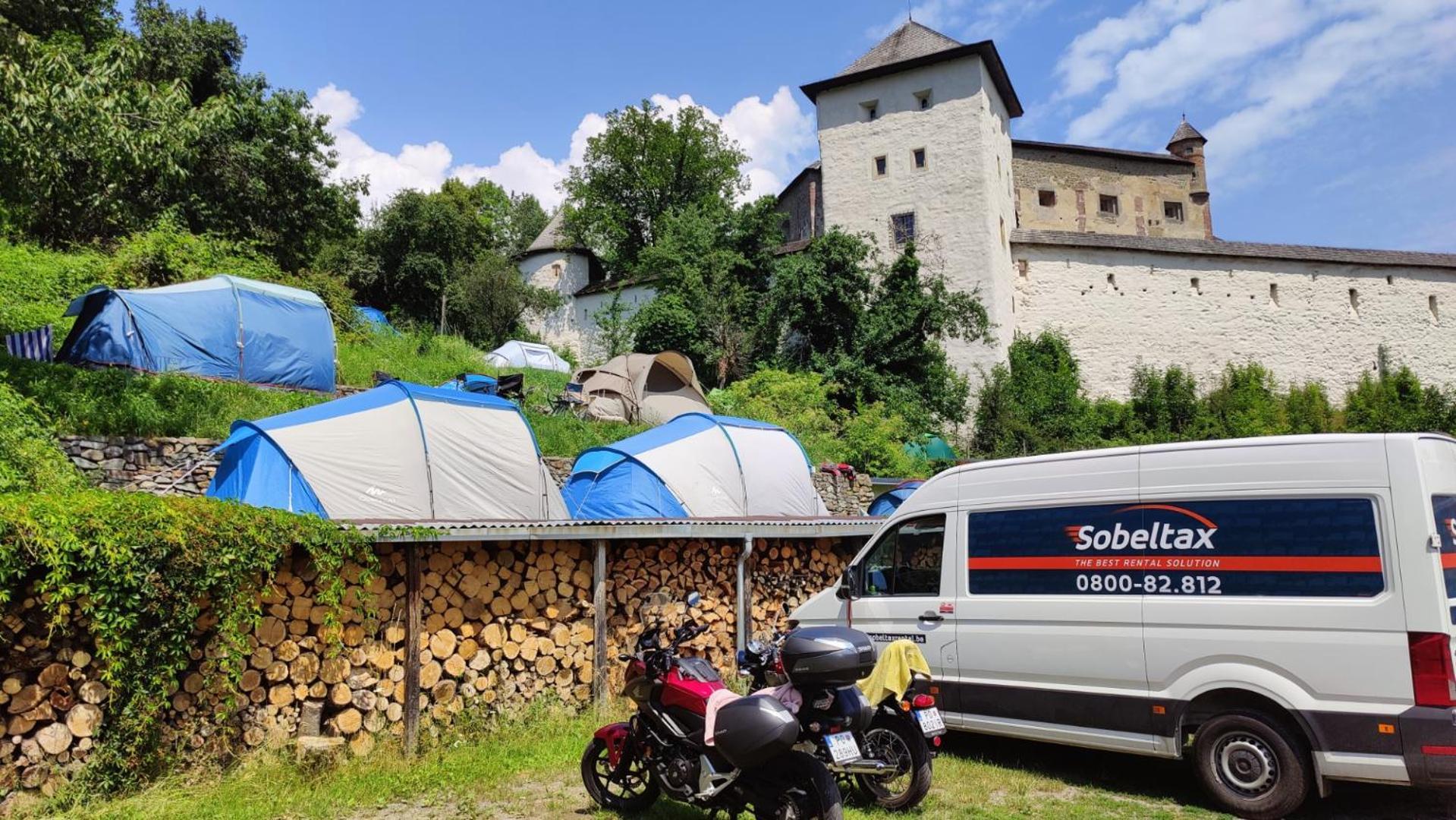 Stanovanie Pod Starym Zamkom - Camping Banská Štiavnica Exteriör bild